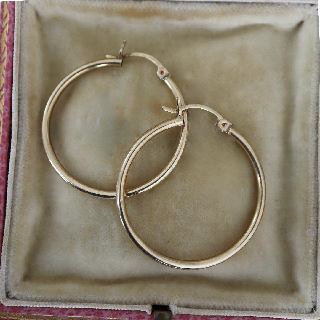 Vintage 14k Yellow Gold Hoop Earrings
