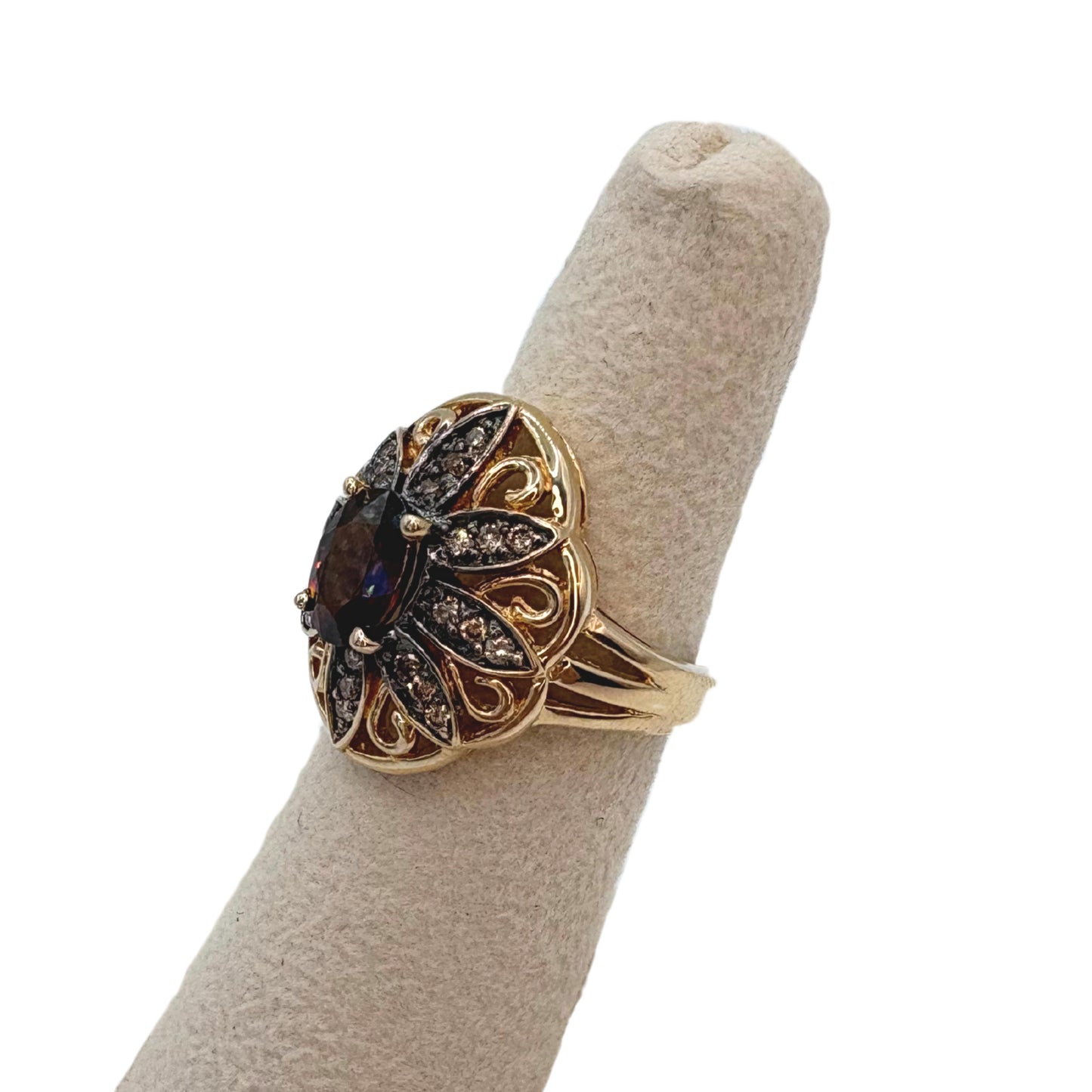 Vintage Garnet Diamond 14k Yellow Gold Ring