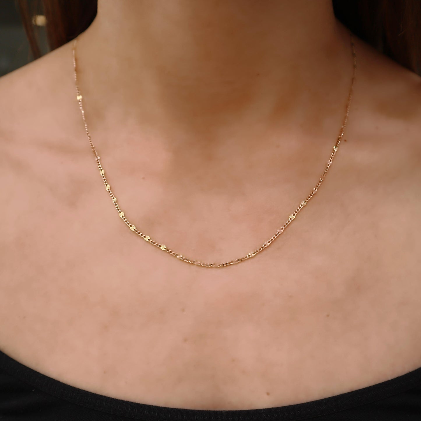 Contemporary 14k Yellow Gold Starburst Mini Curb Chain