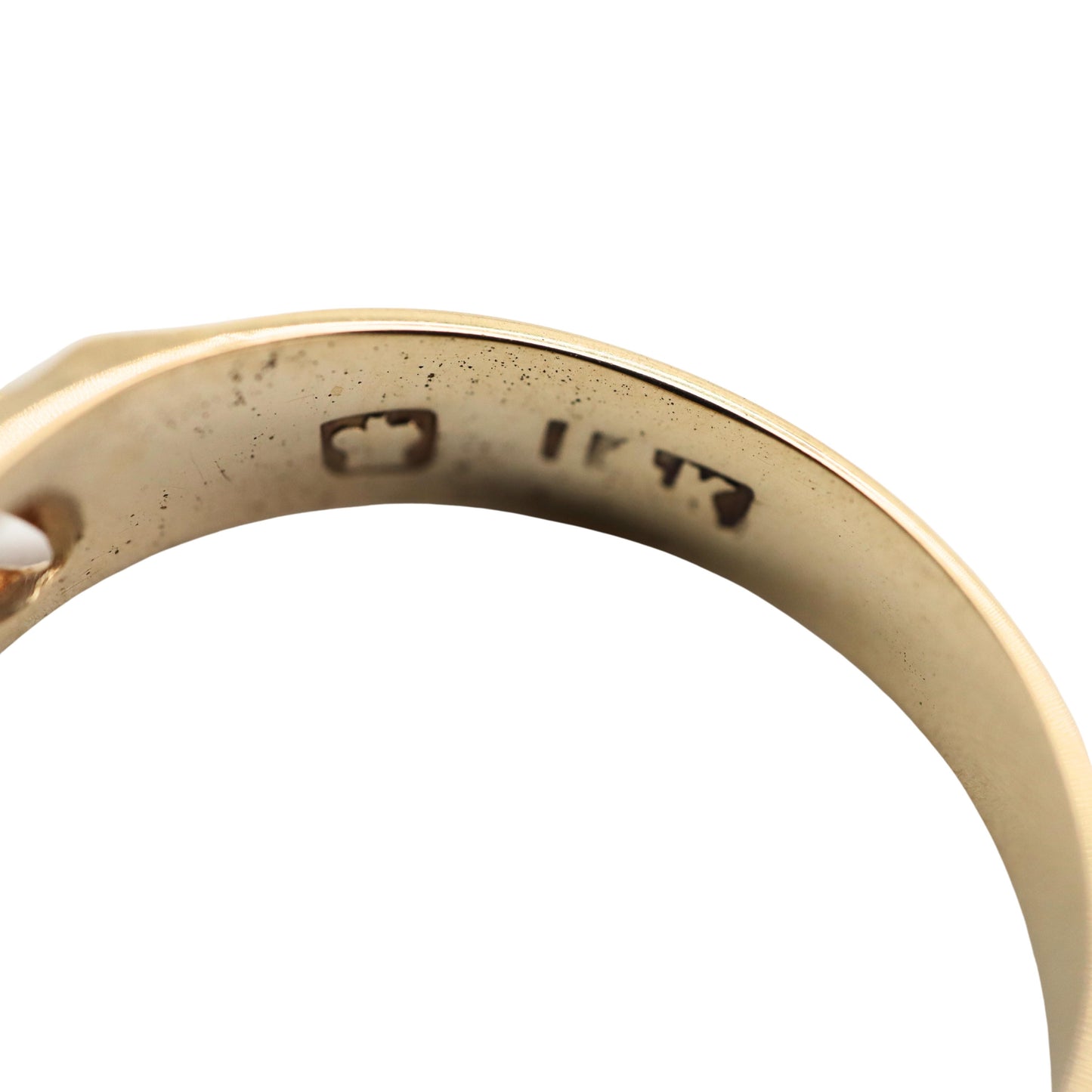 Retro English Diamond 14k Gold Band Ring