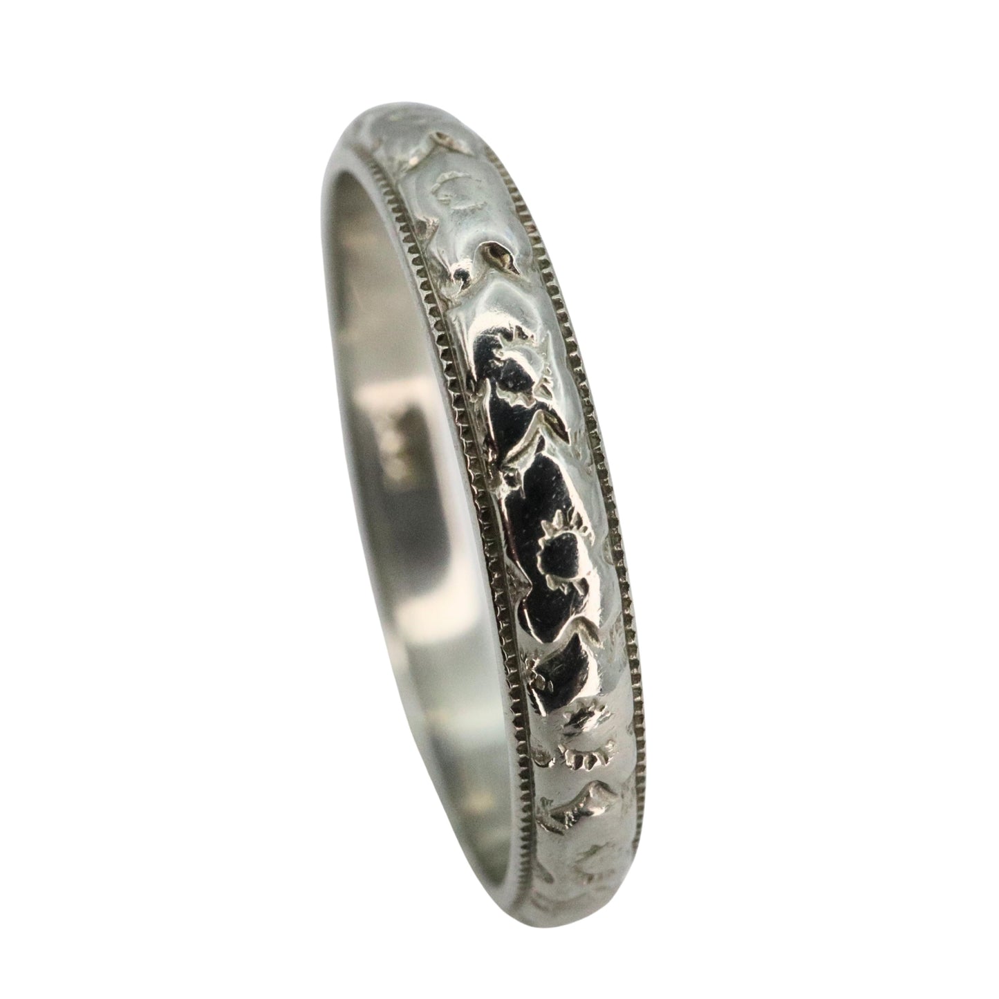 Art Deco 18k White Gold Engraved Band Ring