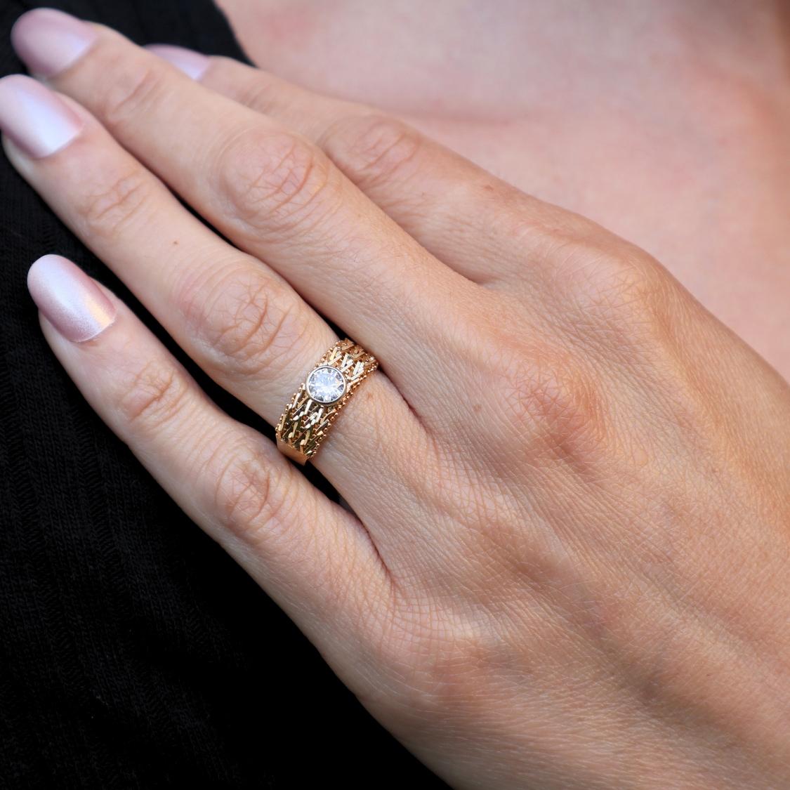 Vintage Diamond 18k Basketweave Band Ring