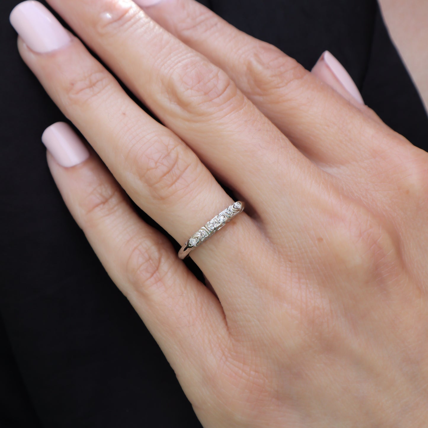 Art Deco Diamond 14k White Gold Band Ring