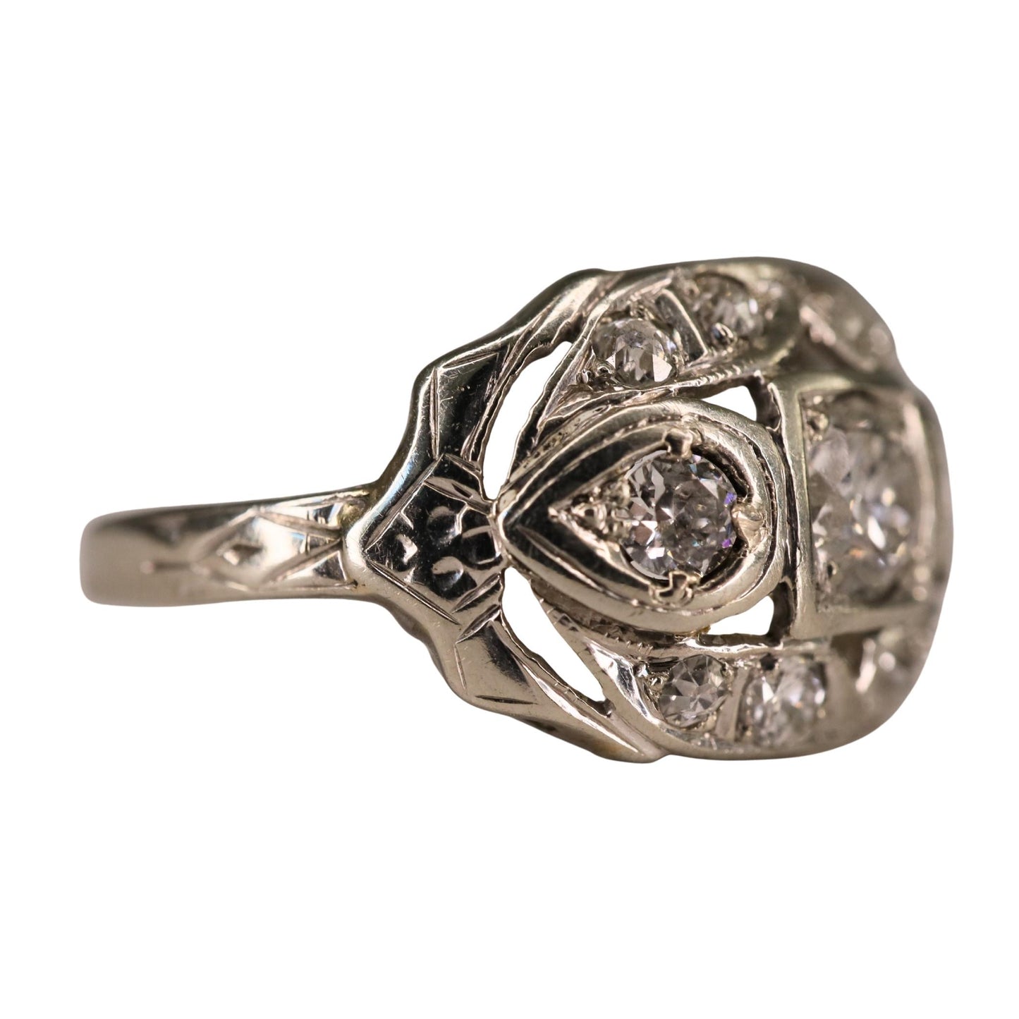Art Deco Diamond 0.75 Carat Total Weight 14k White Gold Ring