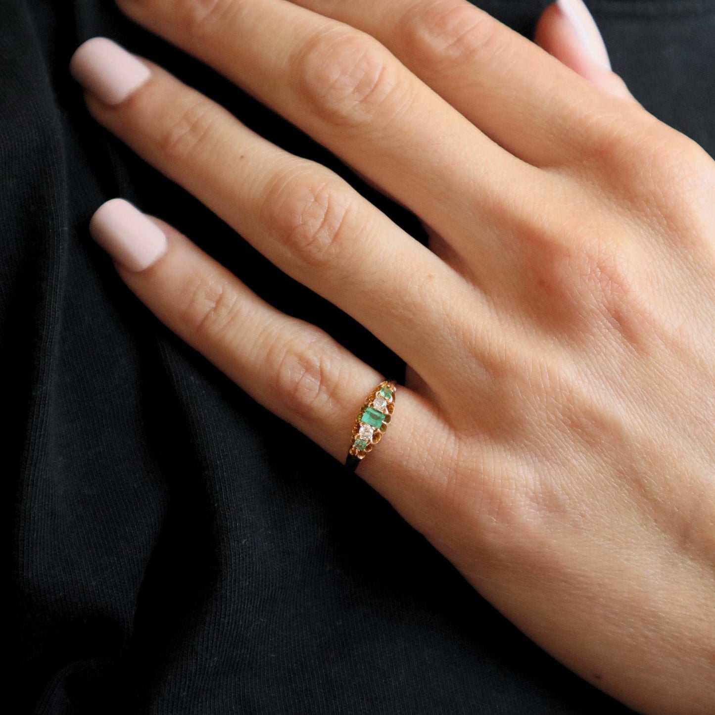 Edwardian Emerald Diamond 18k Yellow Gold Five Stone Band Ring