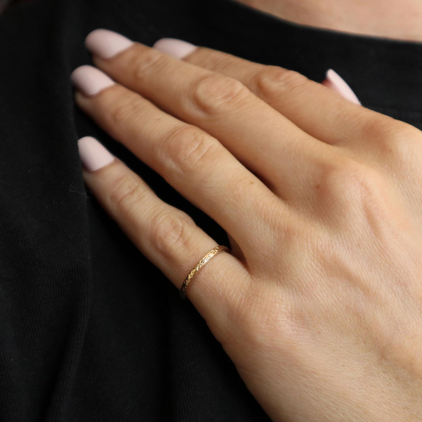 Art Deco 14k Yellow Gold Engraved Band Ring