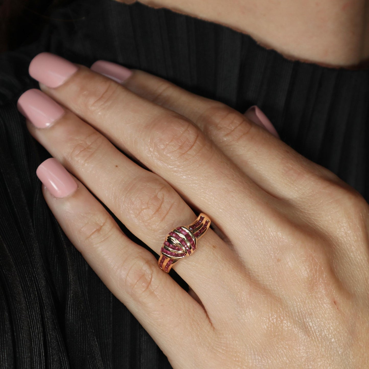Vintage Ruby 14k Yellow Gold Knot Ring