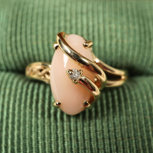 Vintage Coral Diamond 14k Yellow Gold Ring