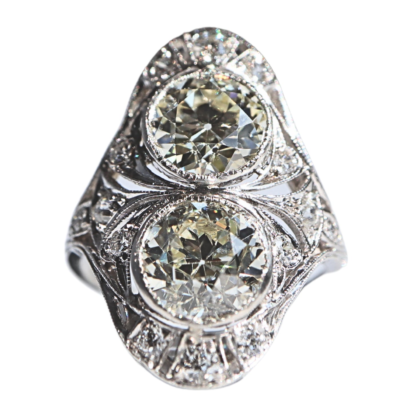 Antique GIA 4.25 Carat Total Weight Diamond Platinum Toi et Moi Ring