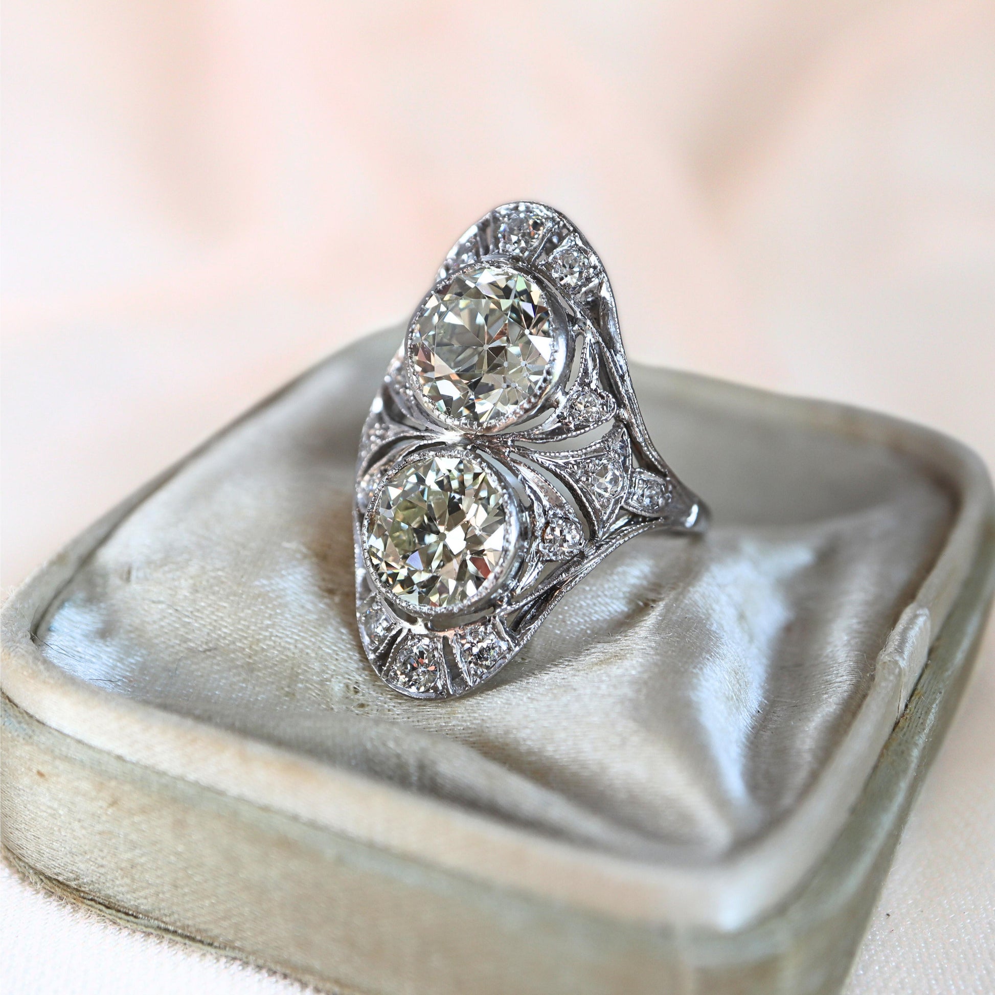 Antique GIA 4.25 Carat Total Weight Diamond Platinum Toi et Moi Ring