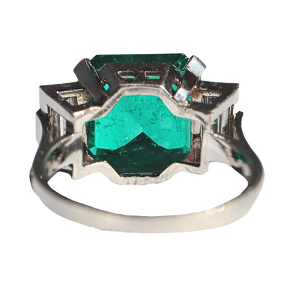 Late Art Deco AGL 4.52 Carat Colombian Emerald Platinum Ring