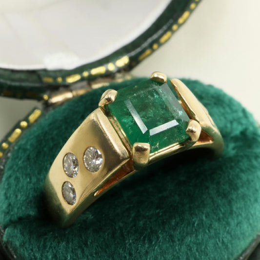 Vintage Emerald Diamond 14k Yellow Gold Ring