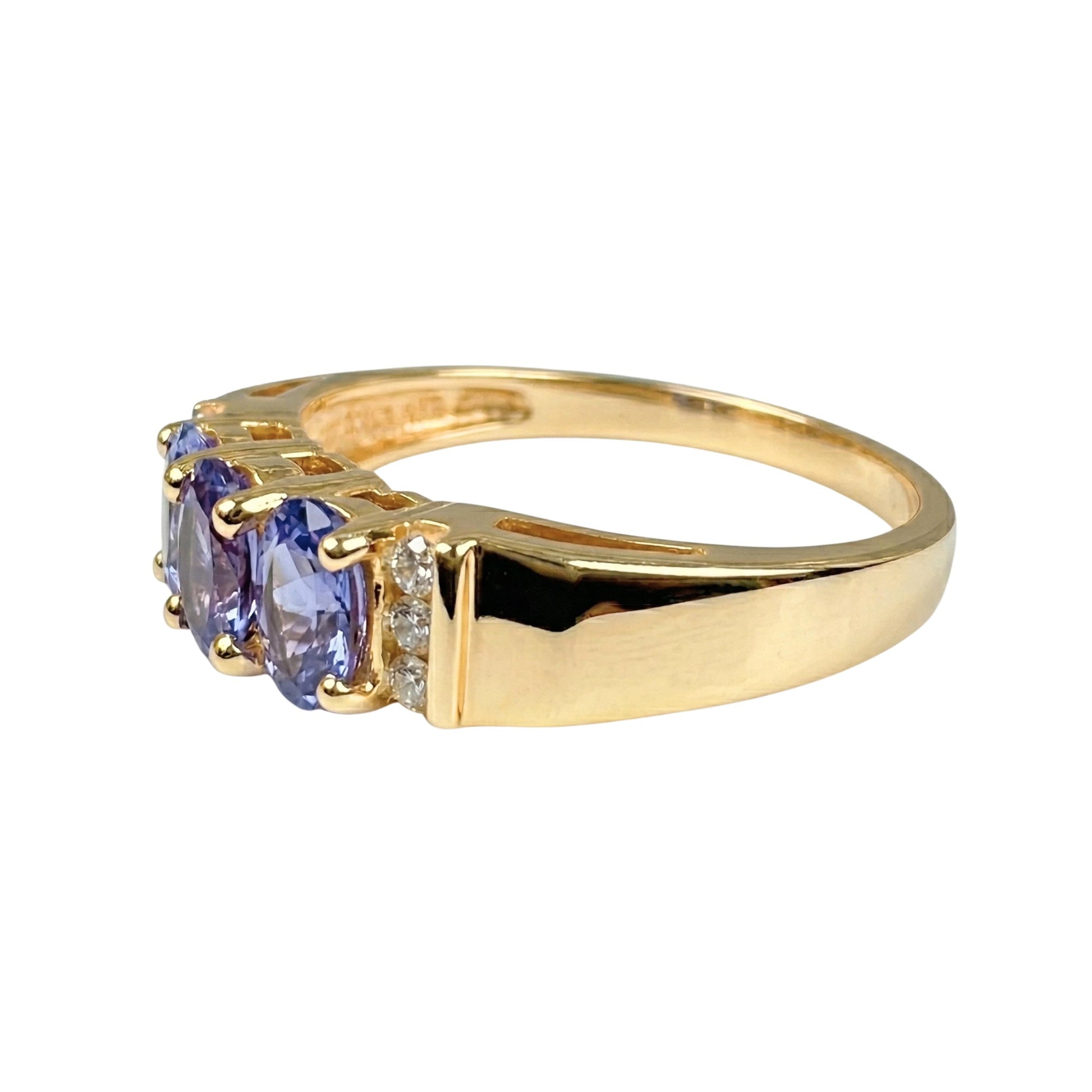 Vintage Tanzanite Diamond 14k Yellow Gold Ring