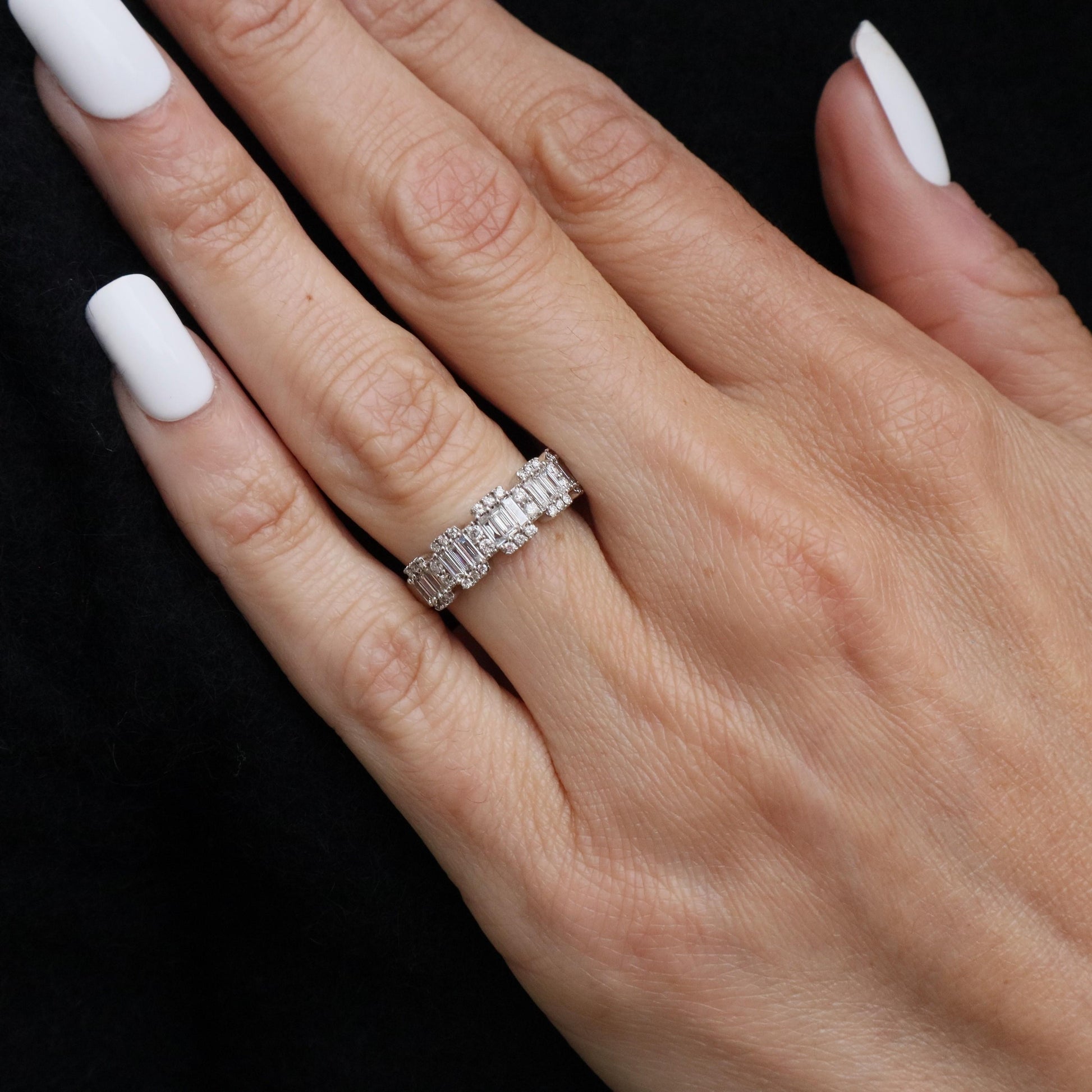 Vintage Diamond 14k White Gold Illusion Band Ring