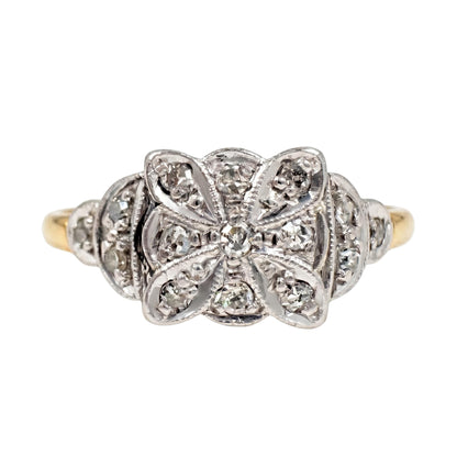 Art Deco Diamond 18k Platinum Flower Ring