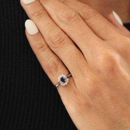 Vintage Sapphire Diamond Platinum Ring