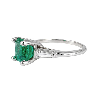 Vintage Emerald Diamond 18k White Gold Ring