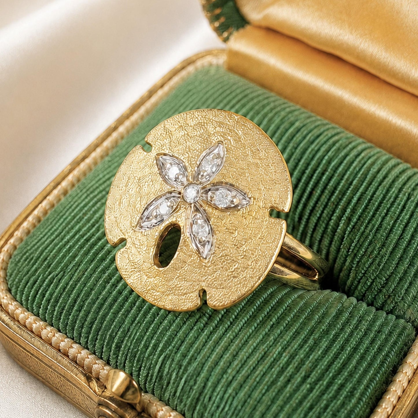 Diamond 14k Yellow Gold Sand Dollar Ring