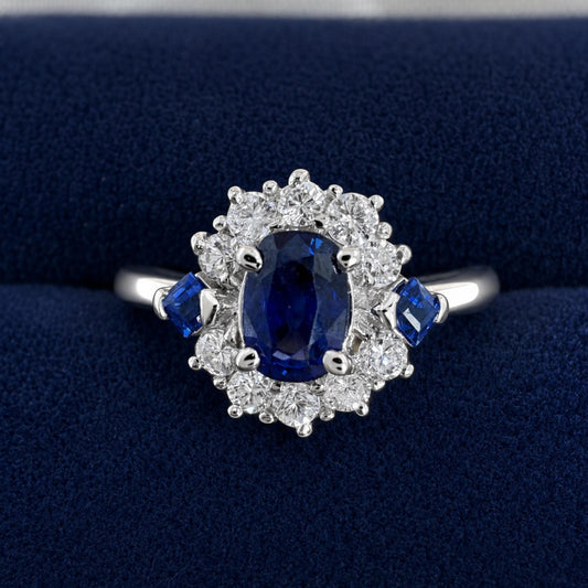 Vintage Sapphire Diamond Platinum Ring