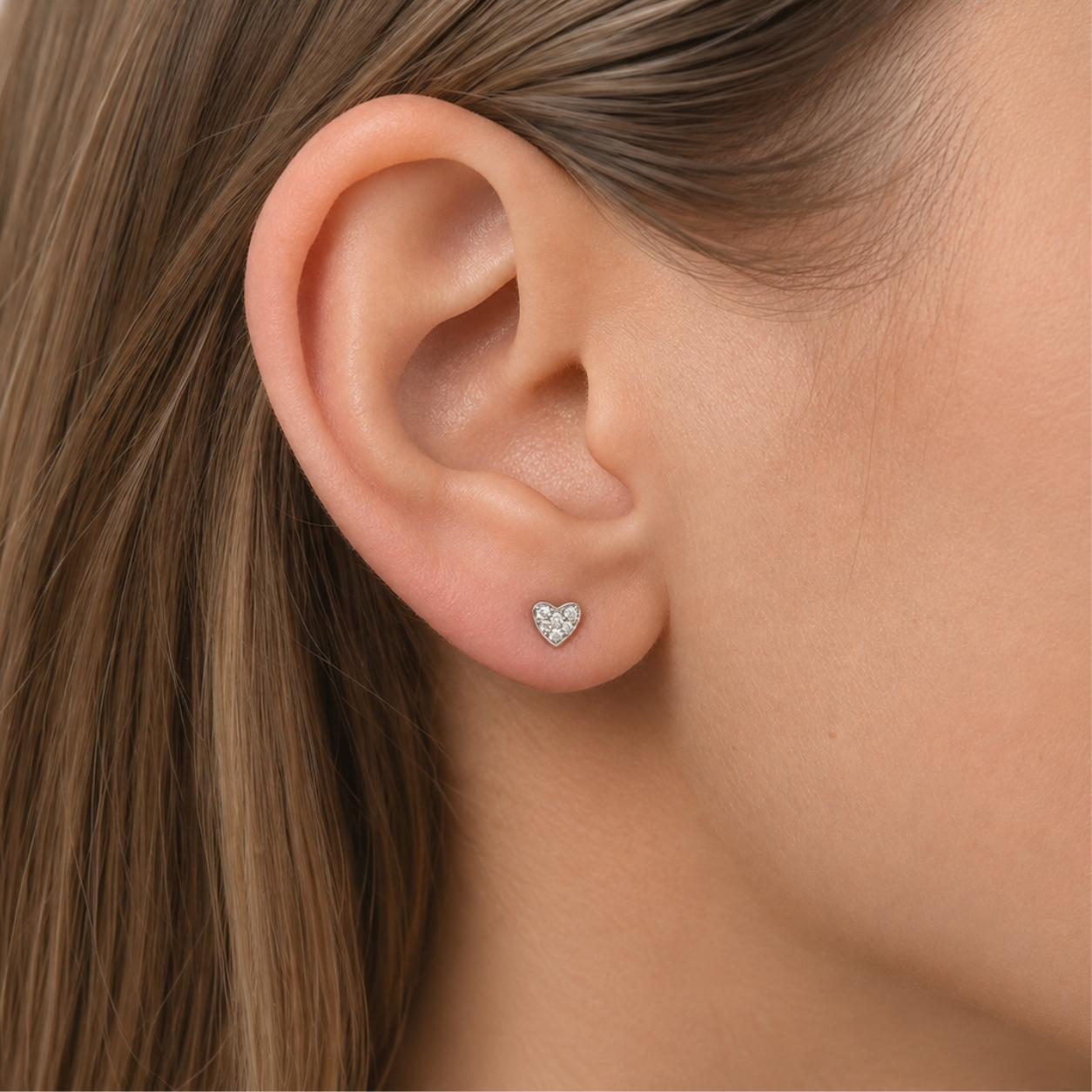Vintage Diamond 14k White Gold Heart Stud Earrings