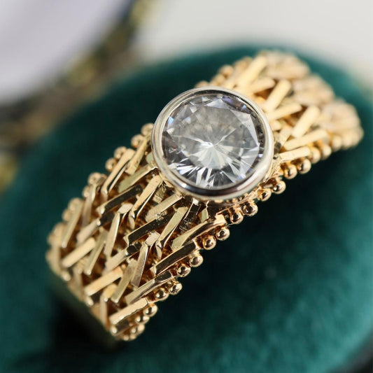 Vintage Diamond 18k Basketweave Band Ring