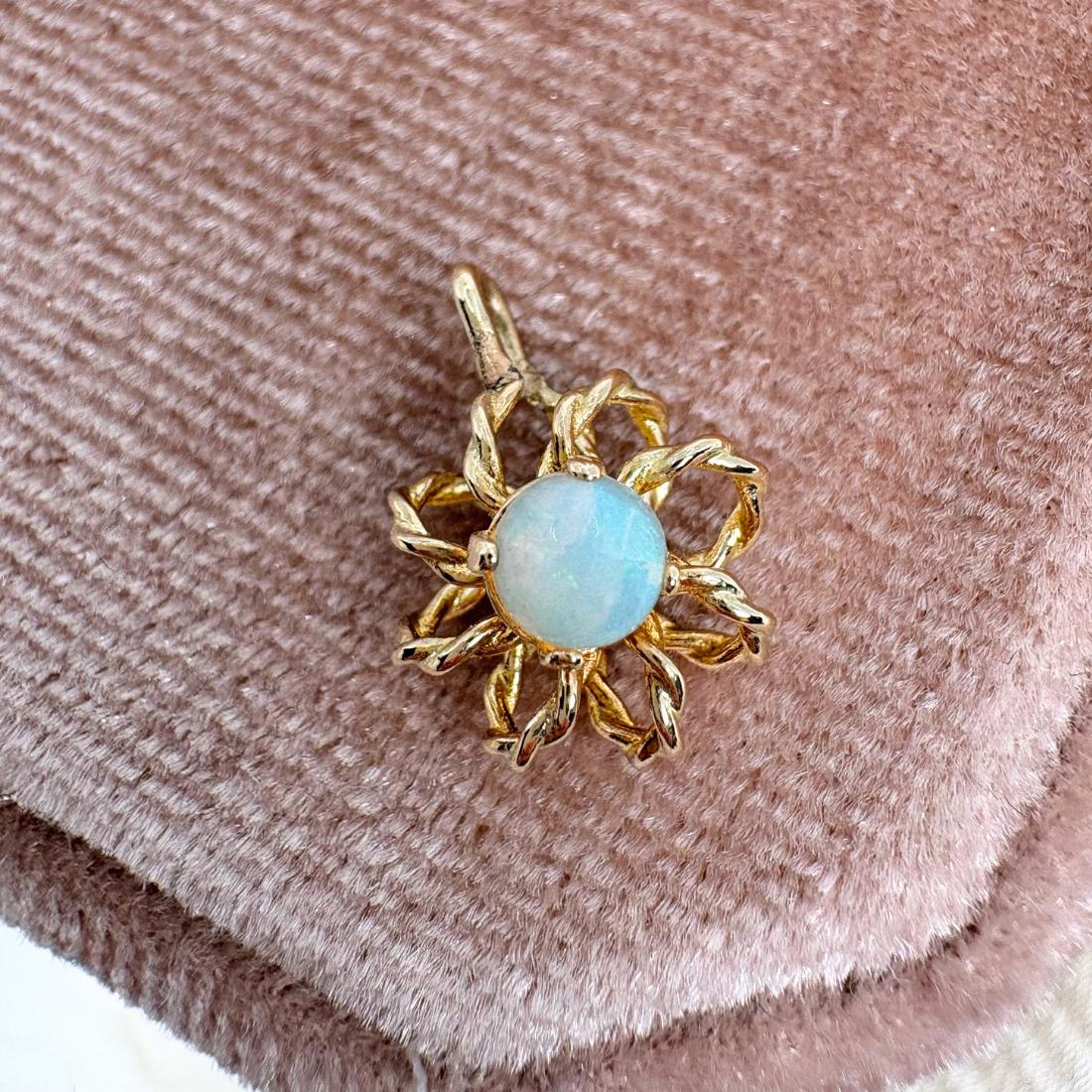 Vintage Opal 14k Yellow Gold Charm