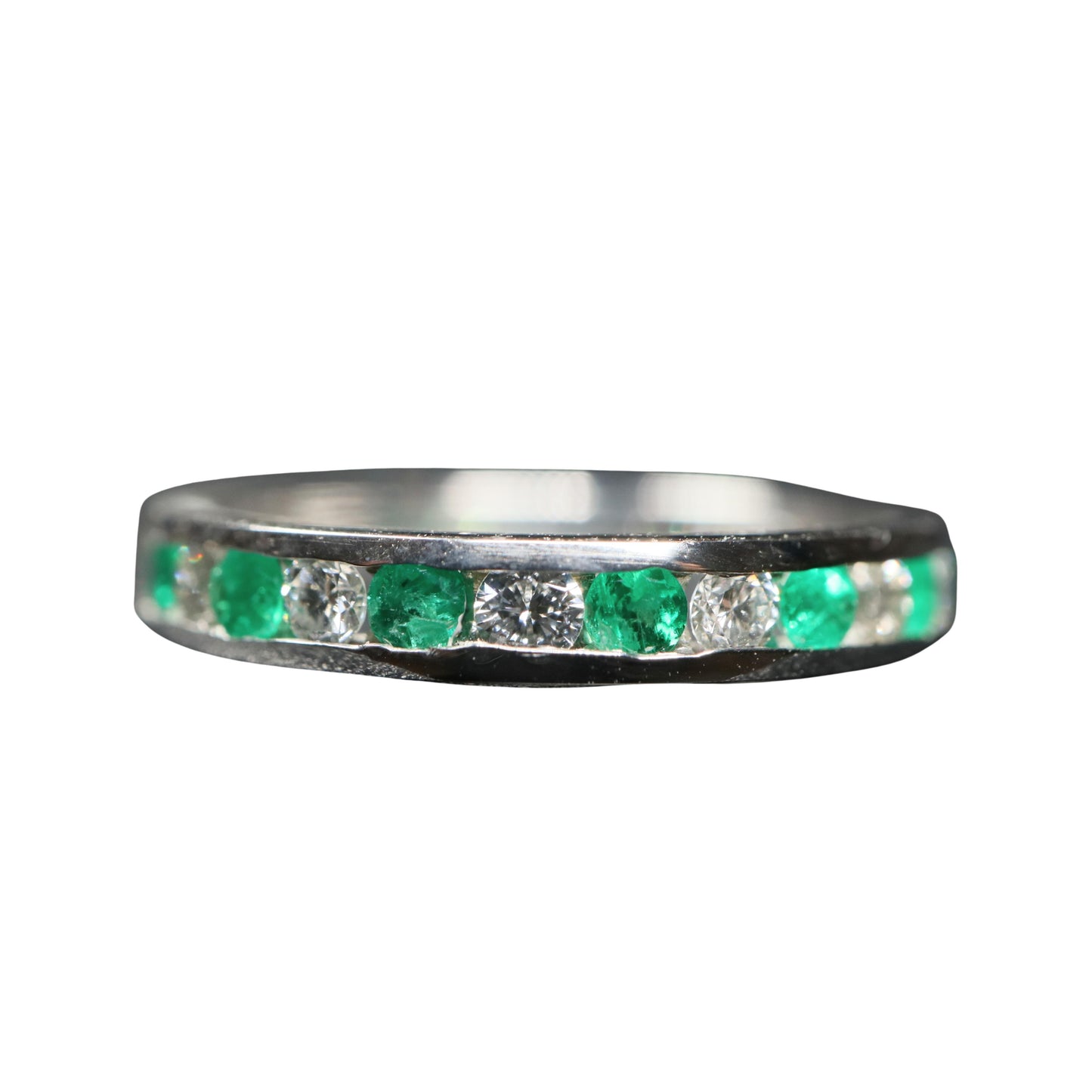 Vintage Diamond Emerald Platinum Band Ring