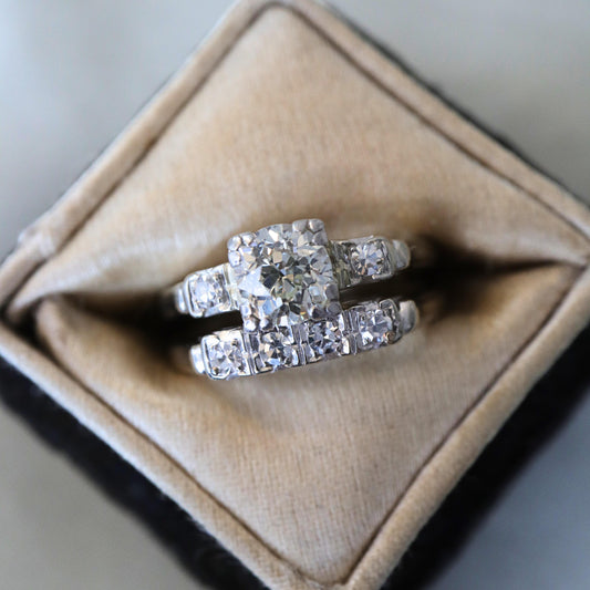 Retro Diamond 18k White Gold Wedding Set