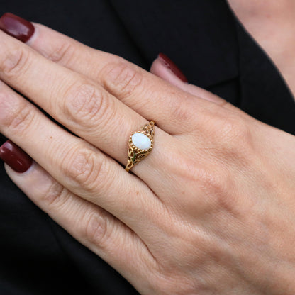 Vintage Opal 10k Yellow Gold Filigree Ring