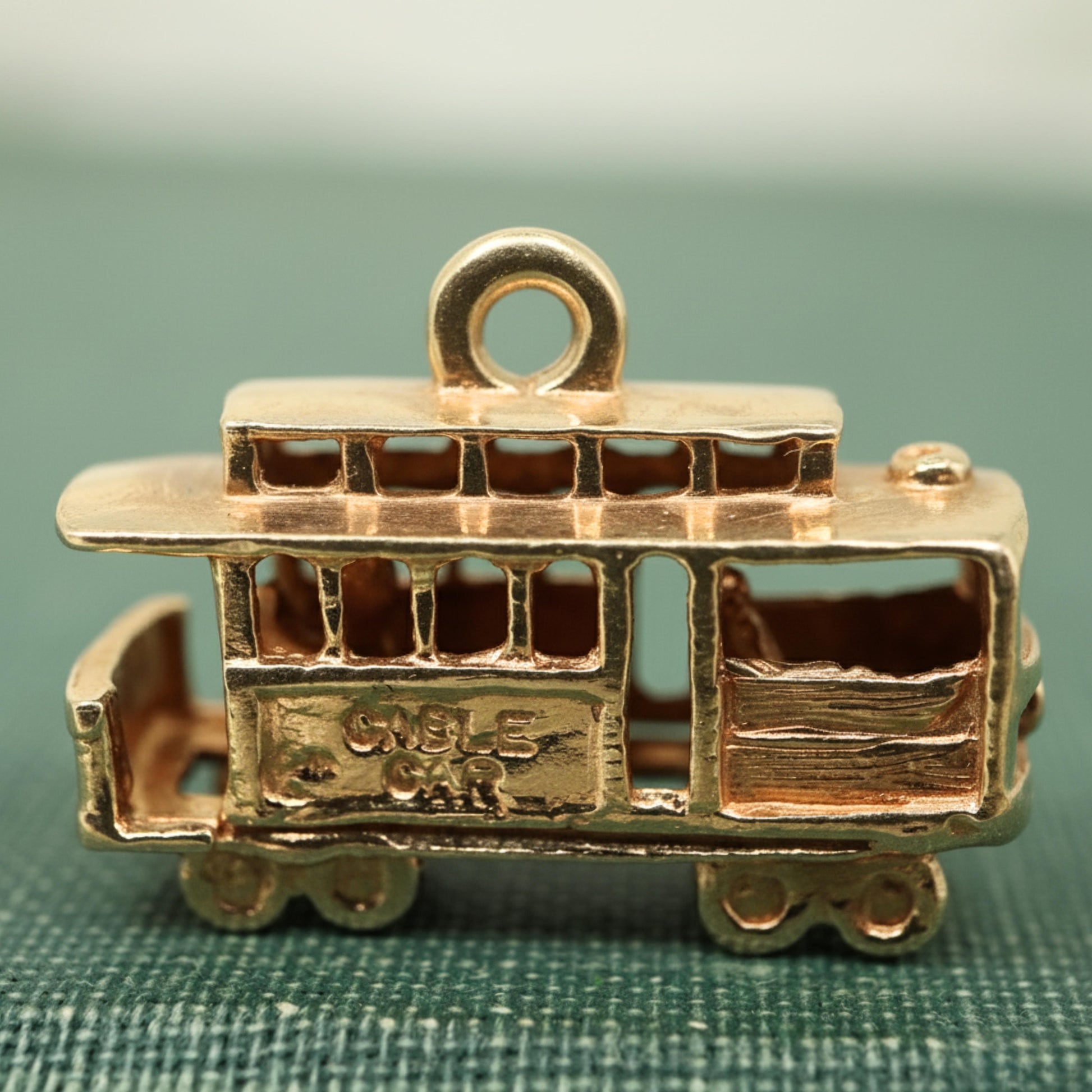 Vintage 14k Yellow Gold San Francisco Cable Car Charm