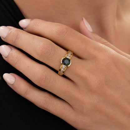 Vintage Green Sapphire Diamond 14k Yellow Gold Ring