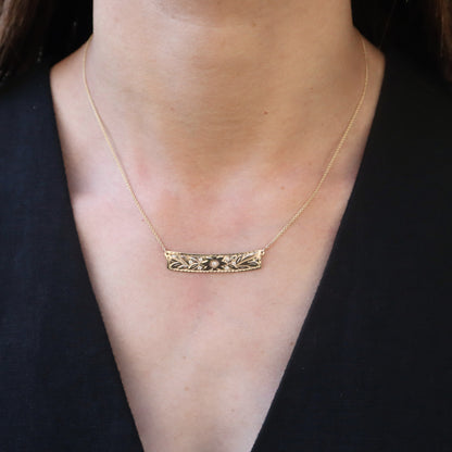 Vintage Diamond 14k Yellow Gold Floral Plate Necklace