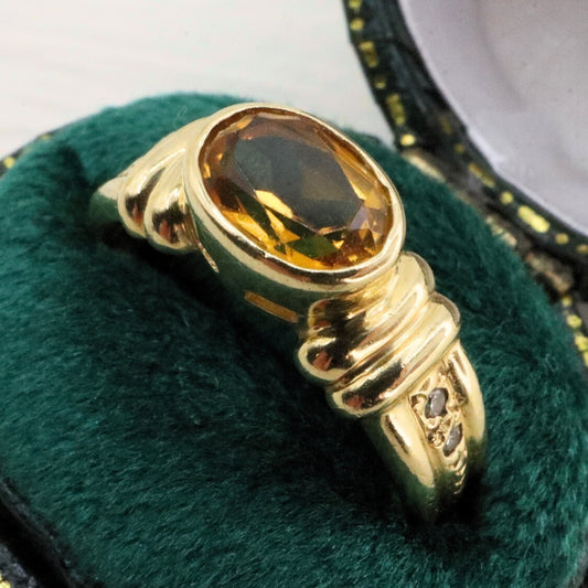 Contemporary Citrine Diamond 18k Yellow Gold Ring