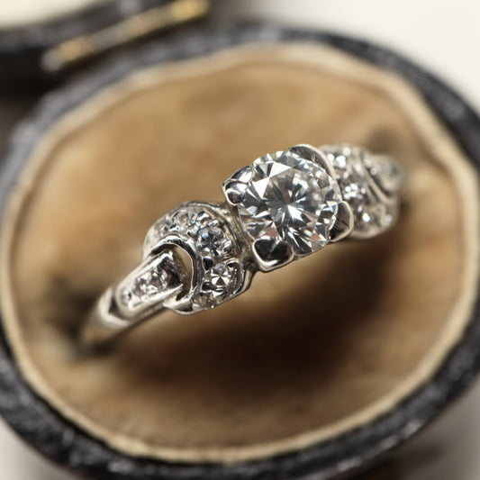Art Deco 0.35 Carat Diamond Platinum Ring