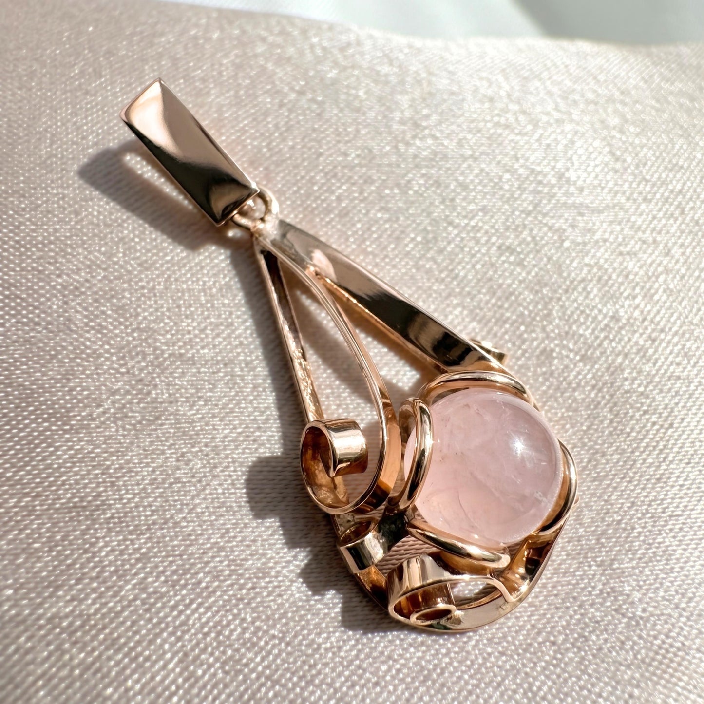 Serbian Vintage Rose Quartz 14k Rose Gold Pendant
