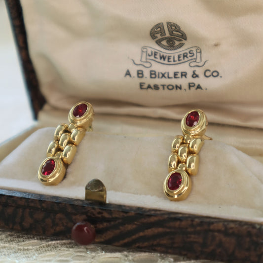 Vintage Ruby 18k Yellow Gold Chain Earrings