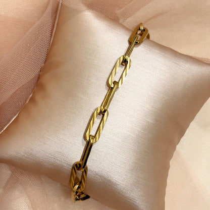 Vintage 18k Yellow Gold Paperclip Link Bracelet